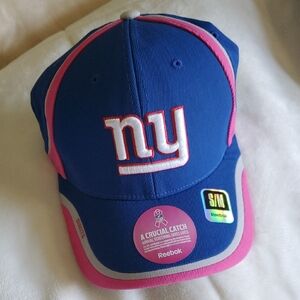Reebok Womens Small/Medium NY Giants Breast Cancer Awareness Cap Hat